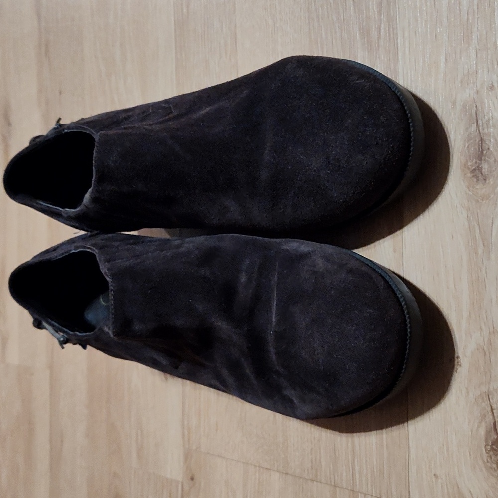 Cole Haan Nike Air Suede Ankle Boots Brown Wedge Heel Slip-On Waterproof 8.5 - Picture 3 of 12